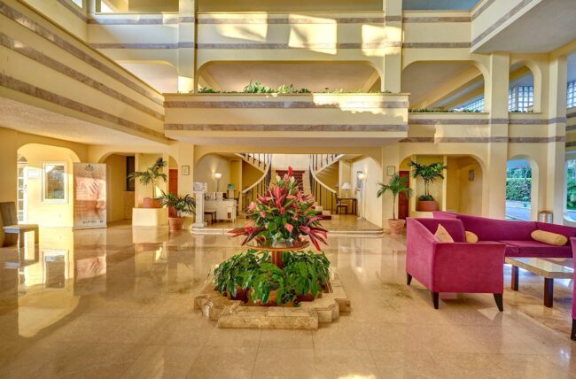 Mystique_Royal_Lobby_LR_0004