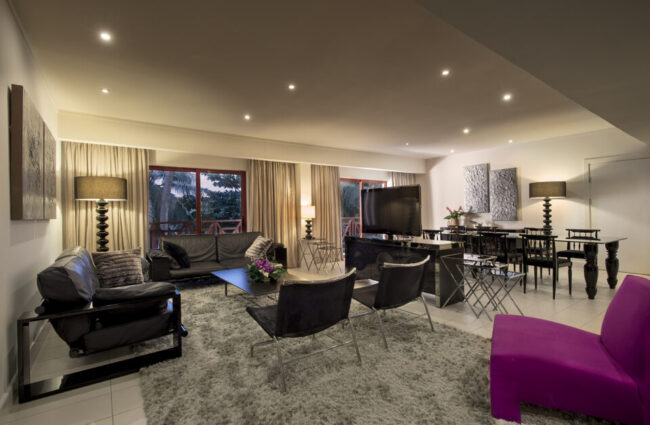 Presidential-Suite-Living-Area-1-960×628